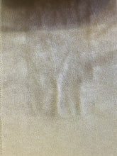 Load image into Gallery viewer, Poly Velvet
